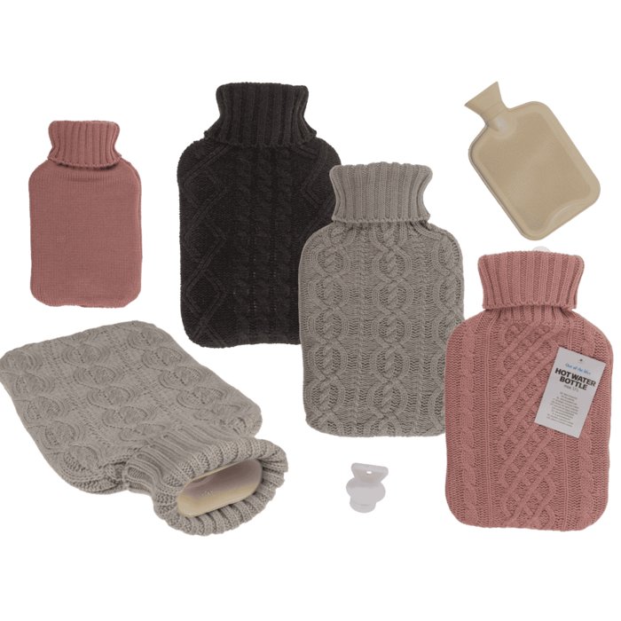 Wärmflasche mit Stricküberzug, Zopfmuster,