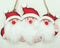 Santa mit Bart und Aufhänger 15x10x1cm, und roter