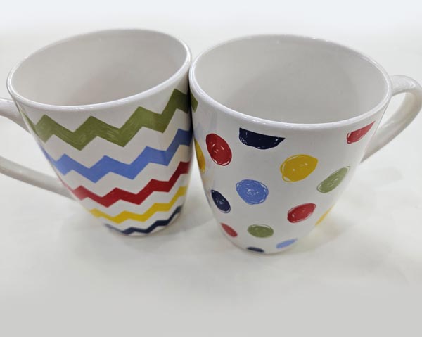 [WERM-15275] Kaffeebecher Punkte und Streifen sortiert 310ml, 10,5x8,5cm