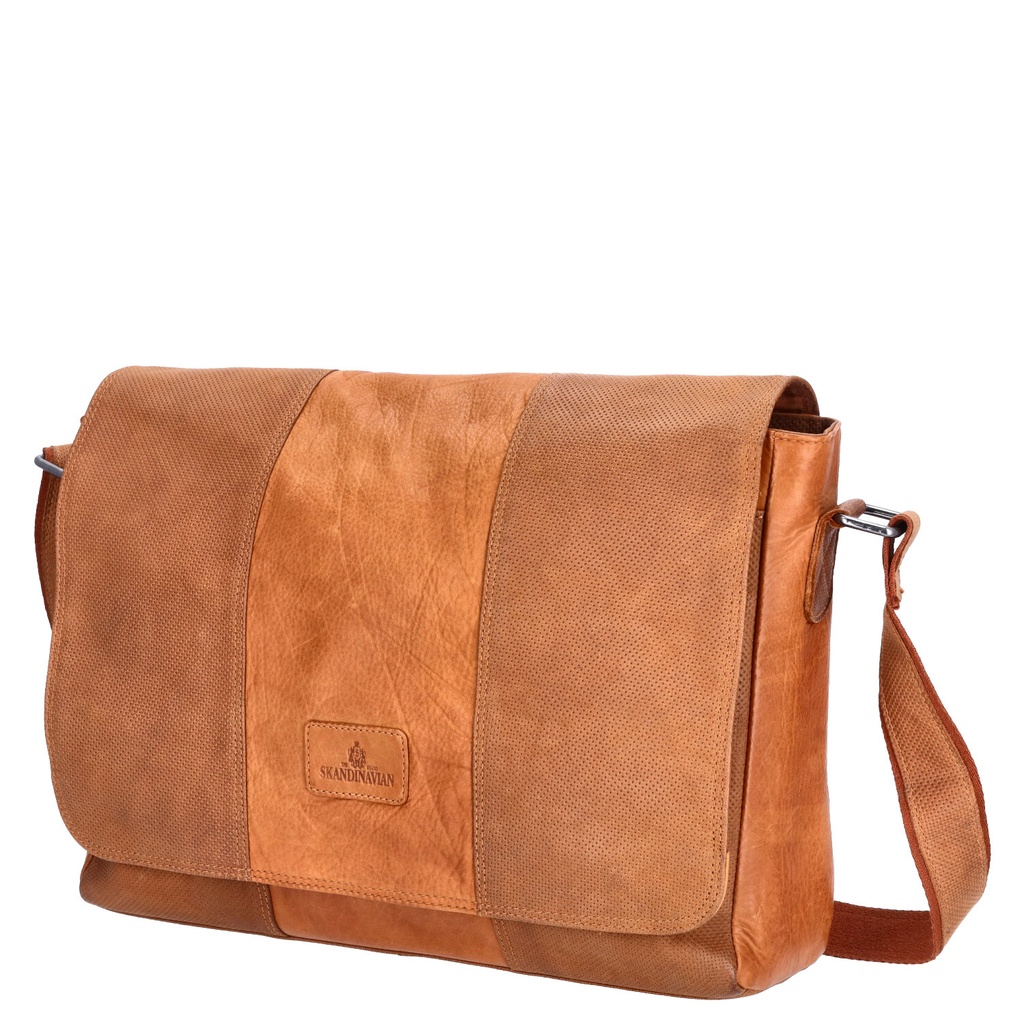 [17.00701.38] Leder Messenger